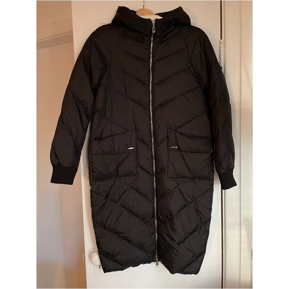 Very pretty puffer coat